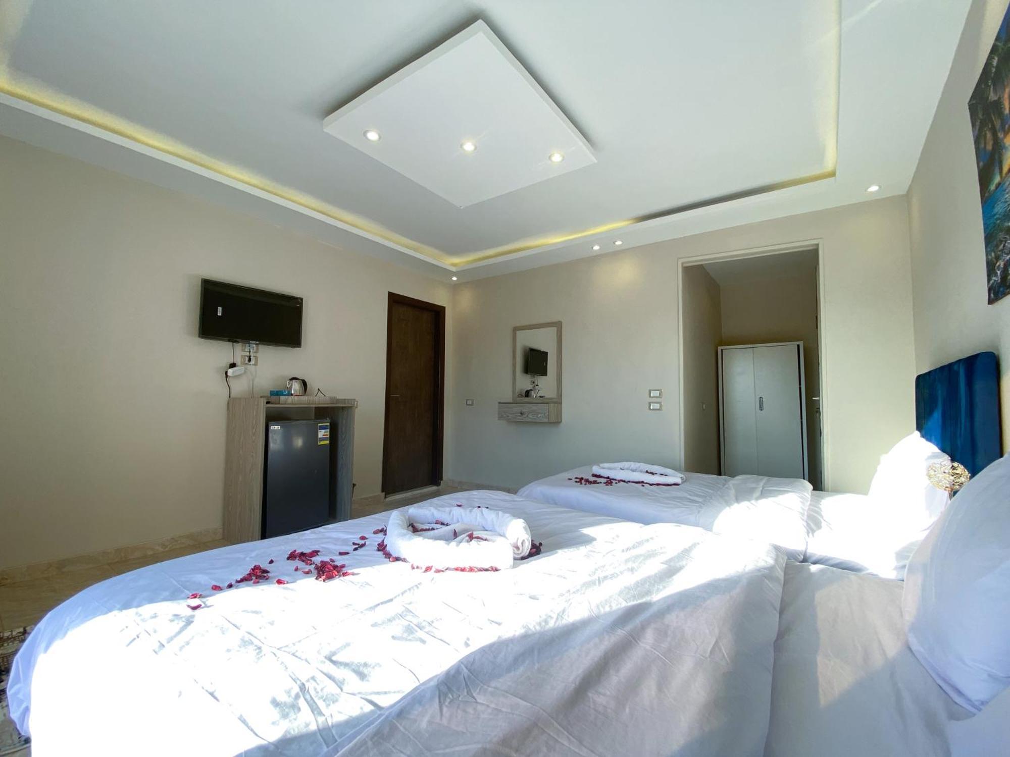 Young Pharaoh View Inn Каїр Екстер'єр фото