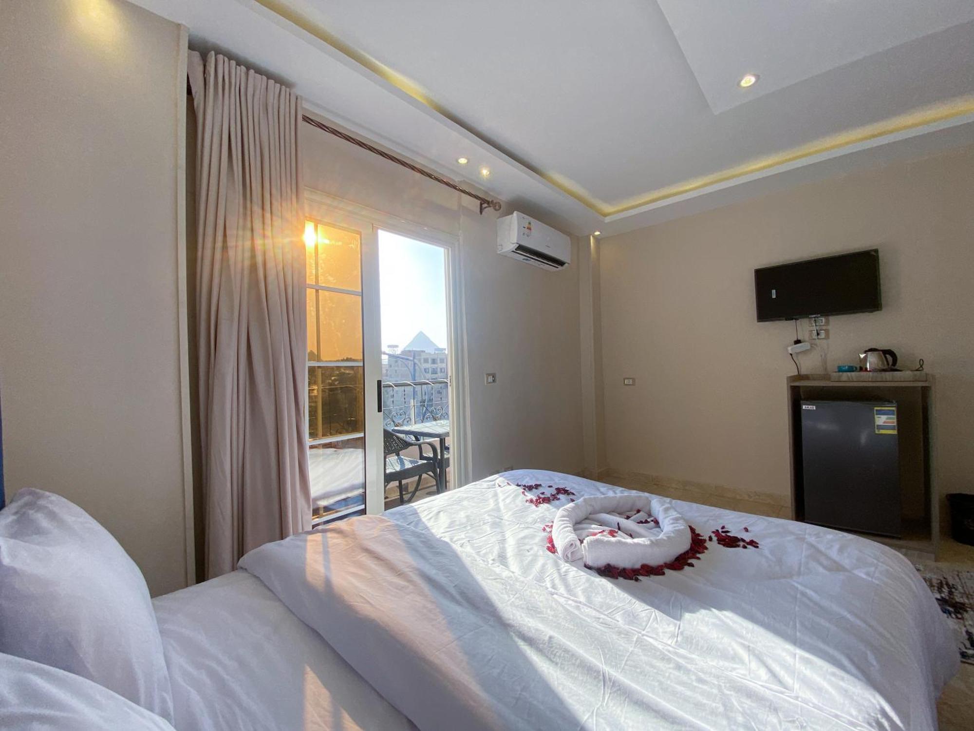 Young Pharaoh View Inn Каїр Екстер'єр фото